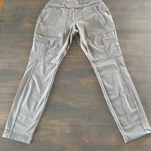 Athleta: Headlands Hybrid Cargo